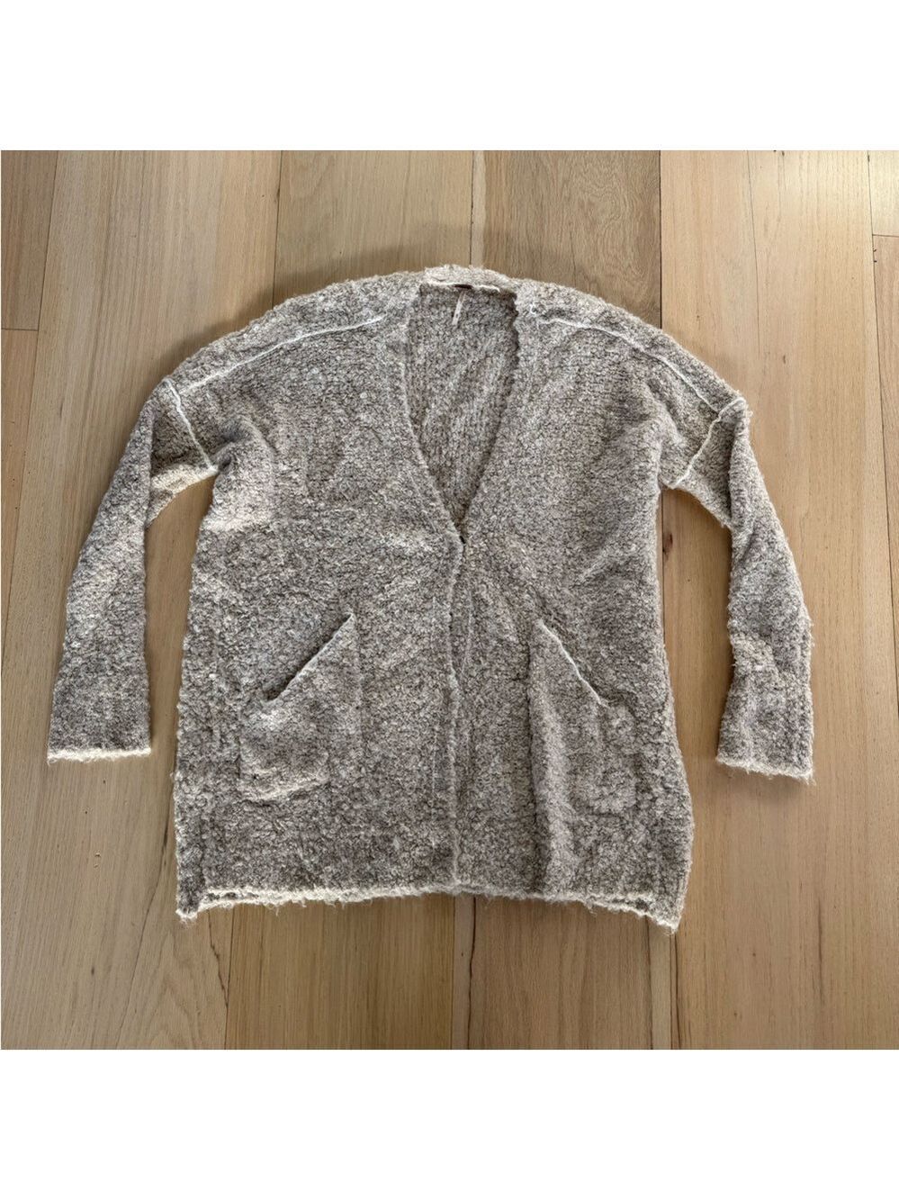 Free People Cardigan Sweater Boucle Beige Light Weight Oversized Size Medium